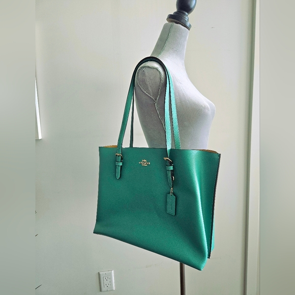 COACH Green Grainy Tote - Picture 4 of 13